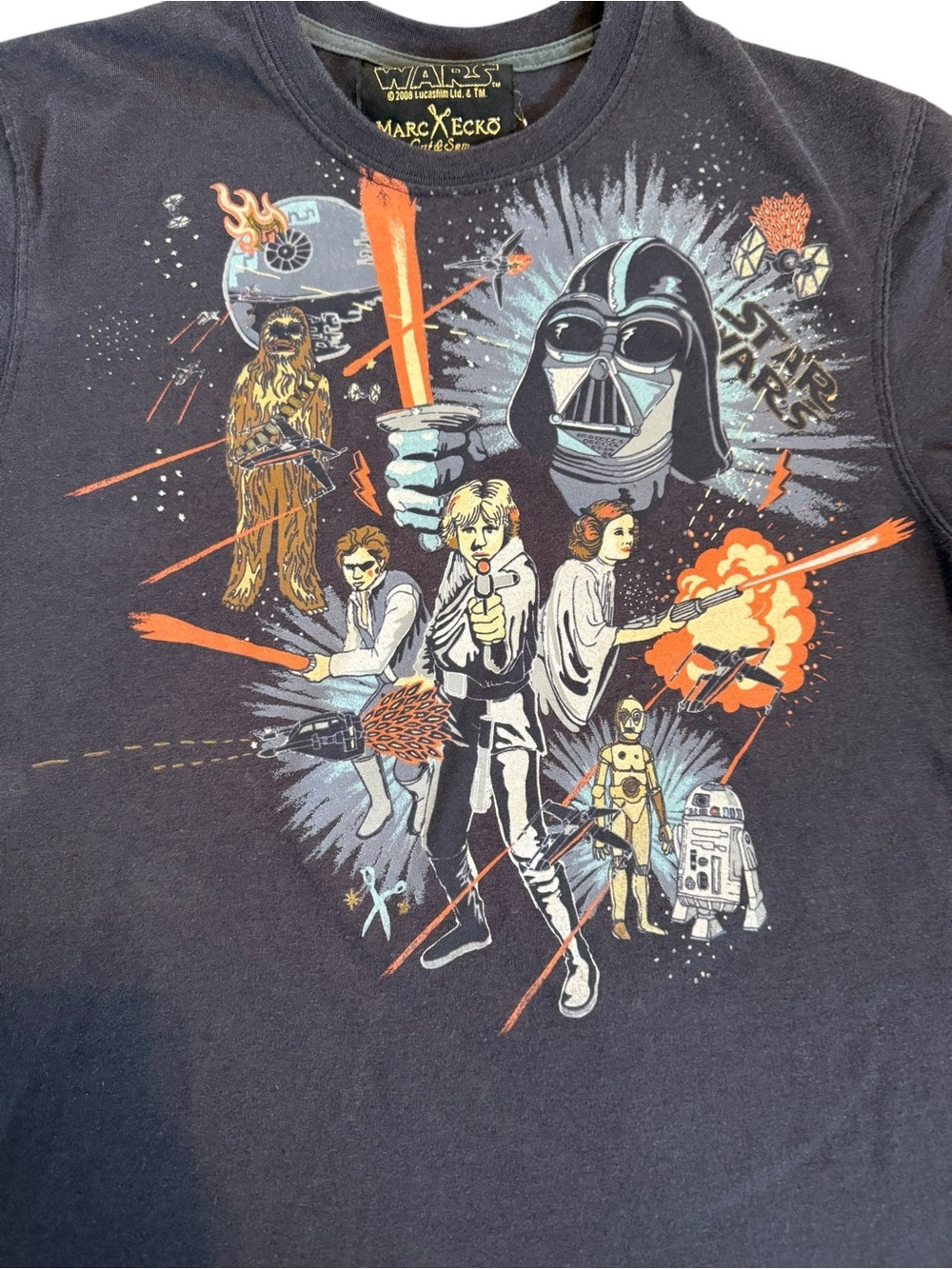 Men’s Marc Ecko Cut & Sew Star Wars Graphic Tee with vintage battle poster MED - Picture 2 of 7